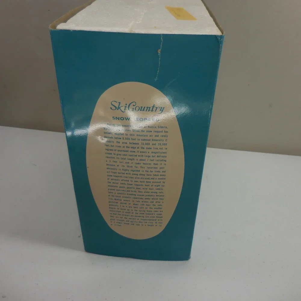 Ski Country 1979 Snow Leopard Wildlife Series Limited Edition Decanter with Box